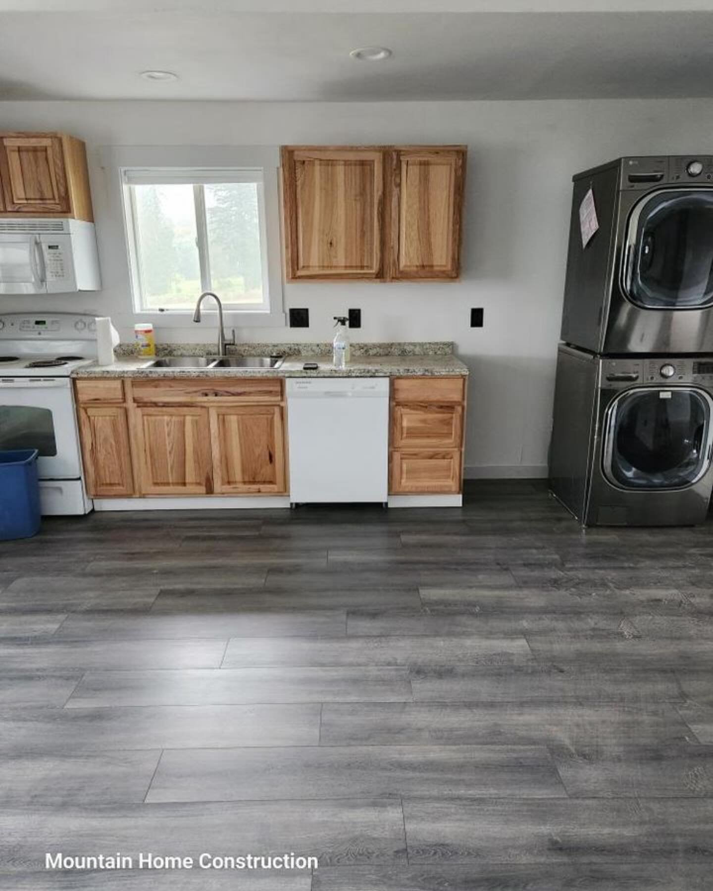 Kitchen & Bathroom Remodeling Solutions